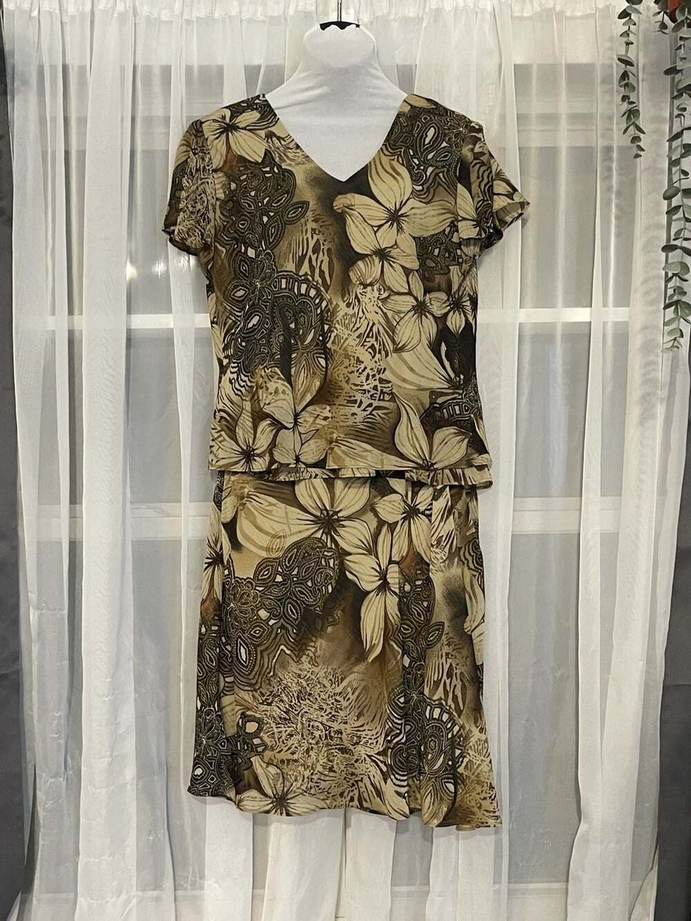 VTGSheri Martin New York Petites 2PC Blouse and Skirt Floral Set Size 12P